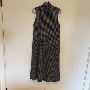 Zara Elegant Black and White Checkered Fall/Winter Sleeveless Dress Sz M
